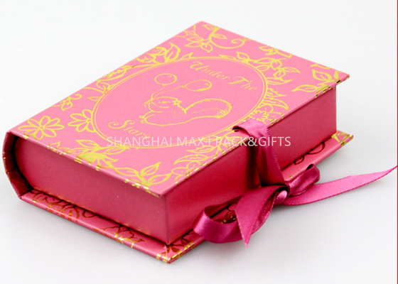 China A cor cor-de-rosa marcada estilo das caixas de presente do livro personaliza o empacotamento original de papel das peúgas fornecedor